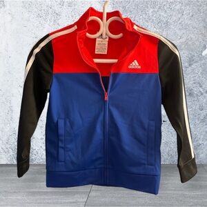 Brand new Adidas jacket and pants size 6 boys